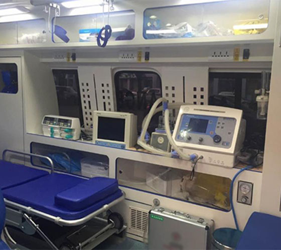 耿马车辆内部展示